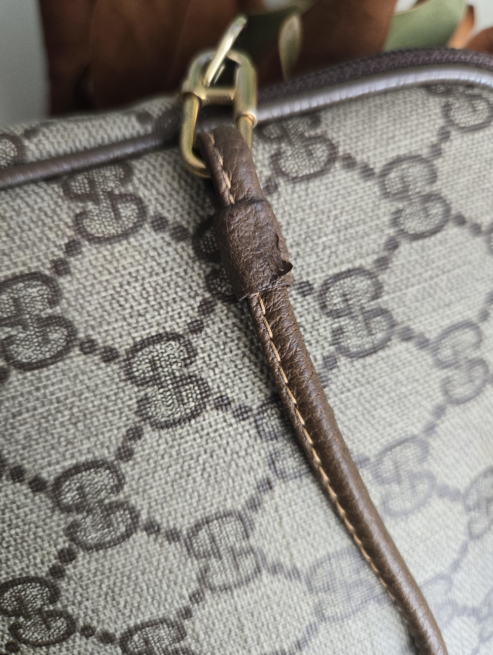 Vintage Gucci GG Supreme Crossbody Bag - Picture 10 of 14